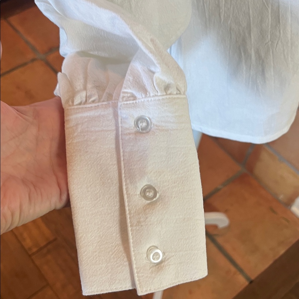 Boheme White Cotton Drop-Shoulder Oversized Fit Button Up , size 2 - Picture 5 of 9